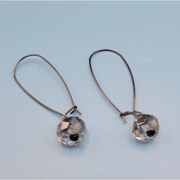 📦 Bead clear dangle oval hoop earrings - Picture 5 of 10